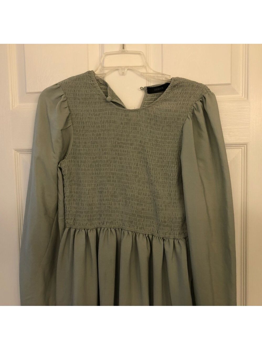 Size S ZESICA Boho Chic Mint/Sage Smocked Tiered Ruffled Mini Dress Baby Doll - Picture 2 of 10